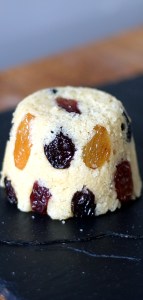 Steamed Sponge with Raisins