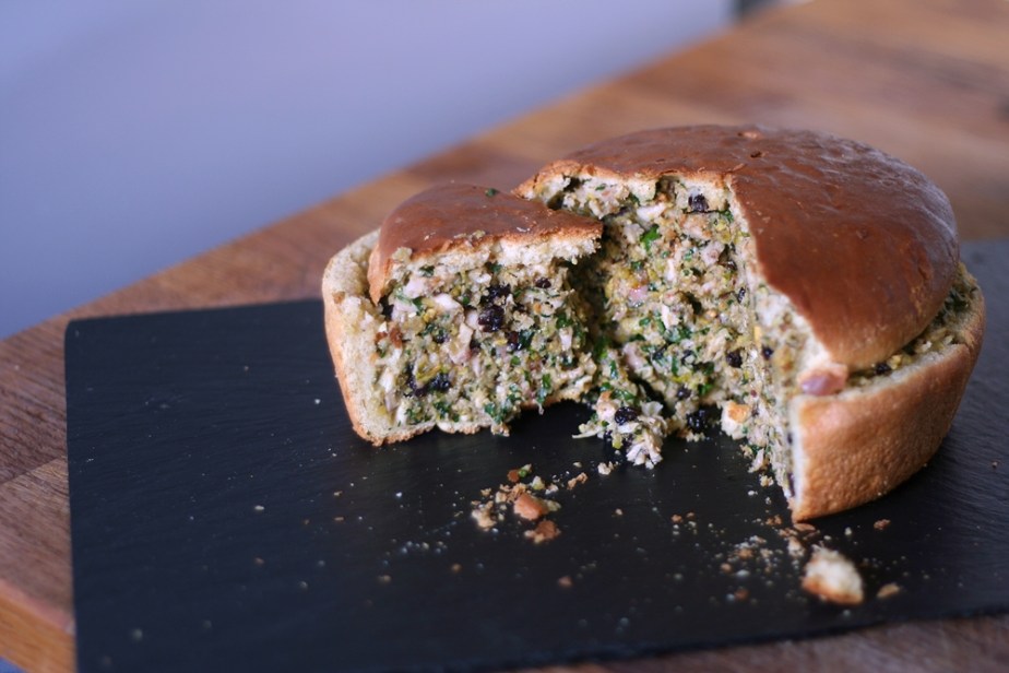 Pine Molet Loaf