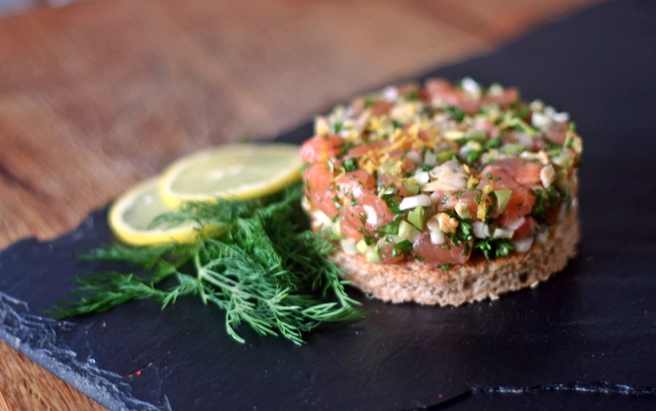 Salmon Tartare