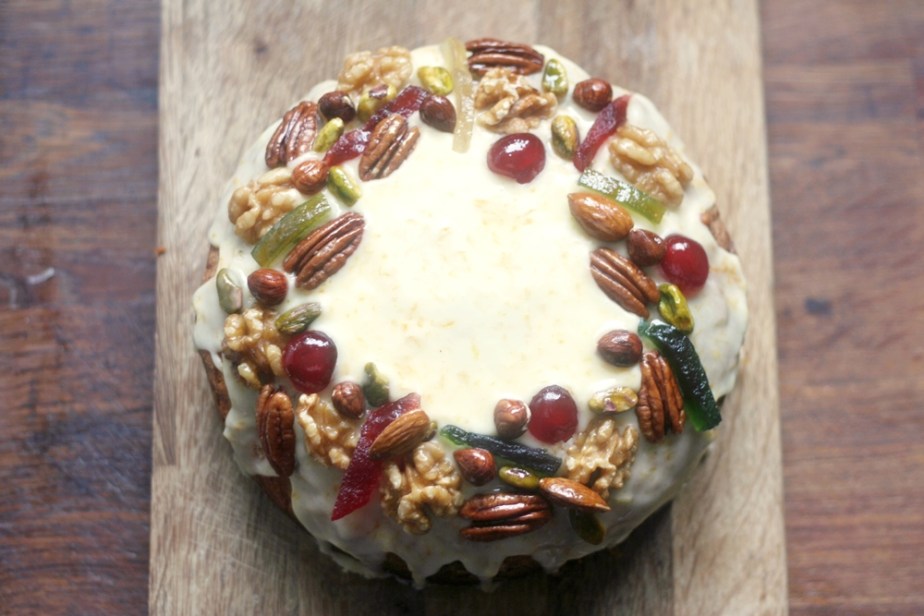 Orange and Walnut Garland&nbsp;Cake