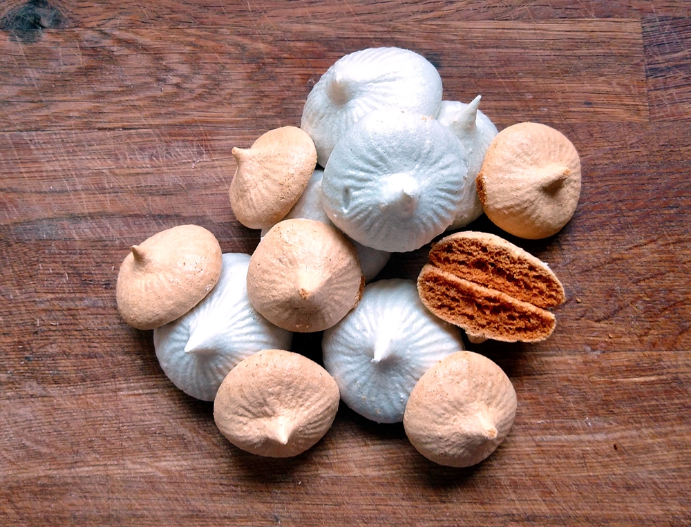 Apple and Caramel Apple Puffs